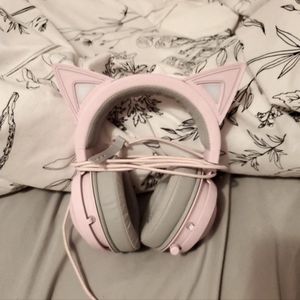 Light up cat headphones